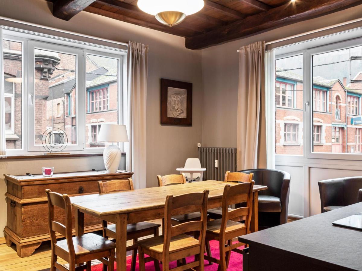 Stylish Apartment In Dinant Near The Maas Exterior photo