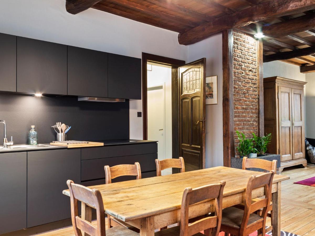 Stylish Apartment In Dinant Near The Maas Exterior photo